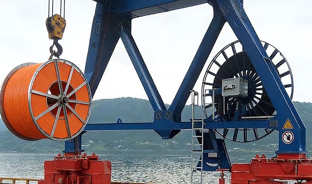 Cuộn cáp cần cẩu