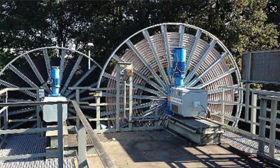 Cuộn dây dẫn động bằng động cơ Cuộn ống có thể thu vào Trống cuộn cáp 250A Dành cho các ứng dụng có công suất trên 100 kW